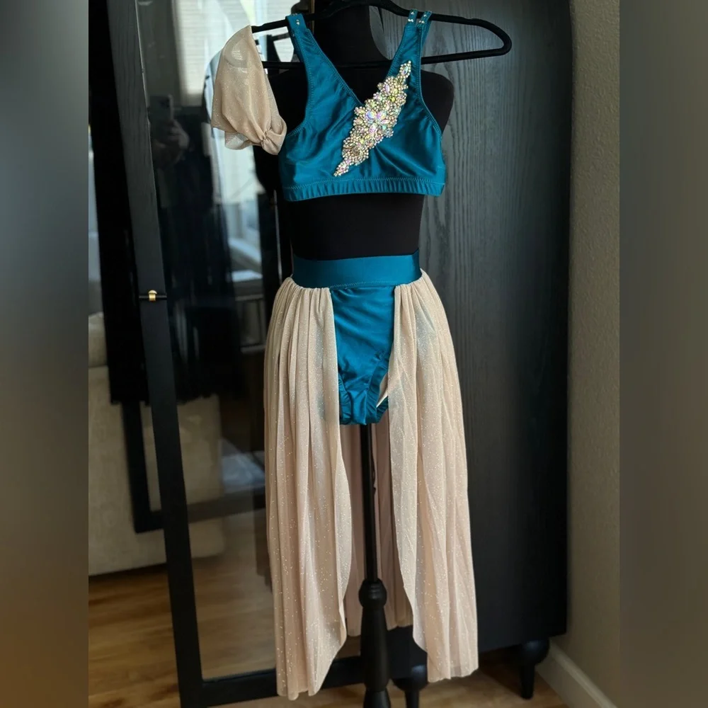 Custom 3-piece dance costume
